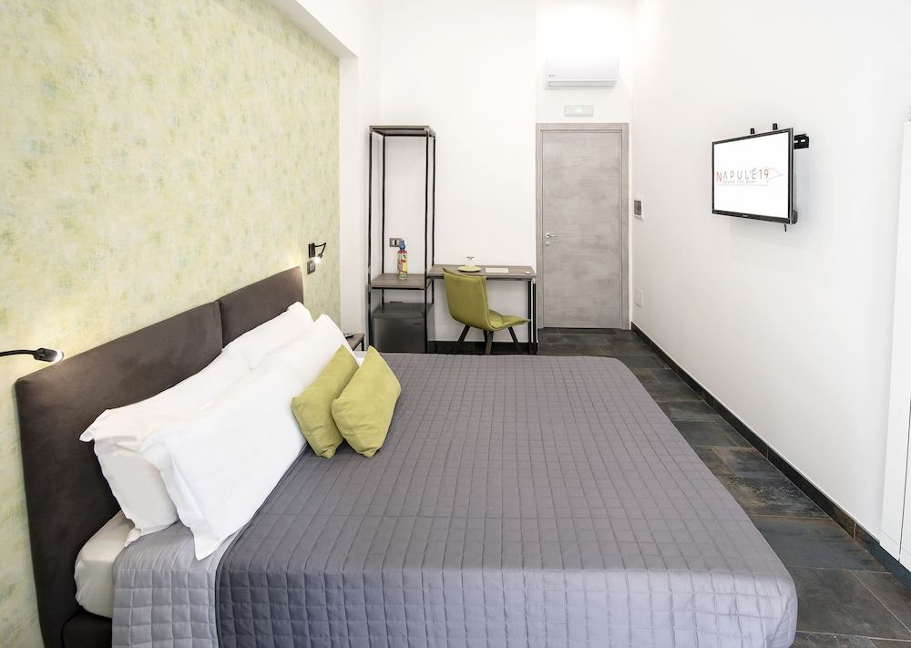 undefined Napul'è 19 2