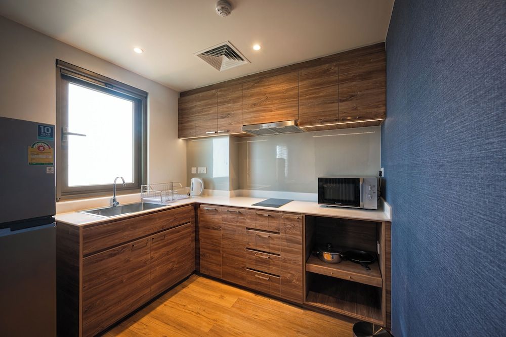 Wishton Hotel Yangon Executive Double Room, 1 Queen Bed, Non Smoking 3