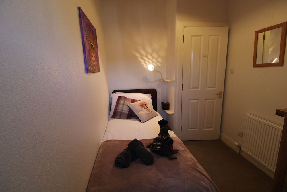 undefined Easdale House 6