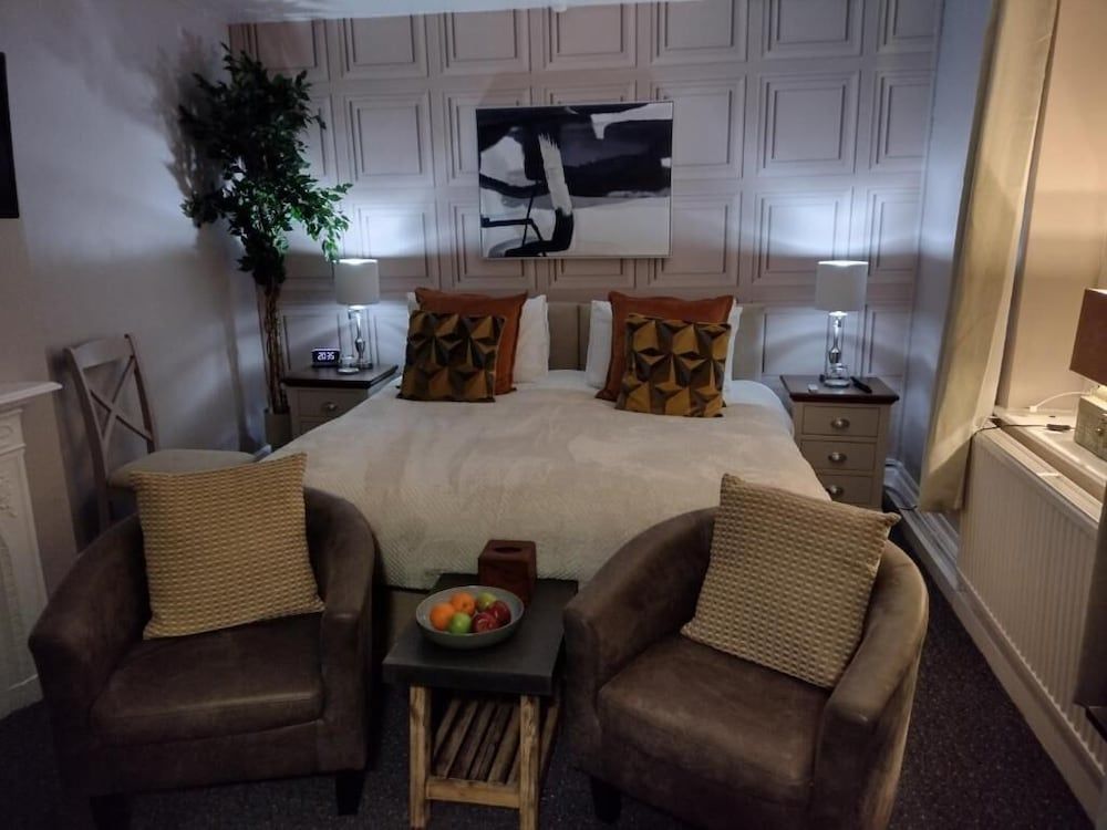 The Crown Inn - By Blunt Bars Double Room, Ensuite