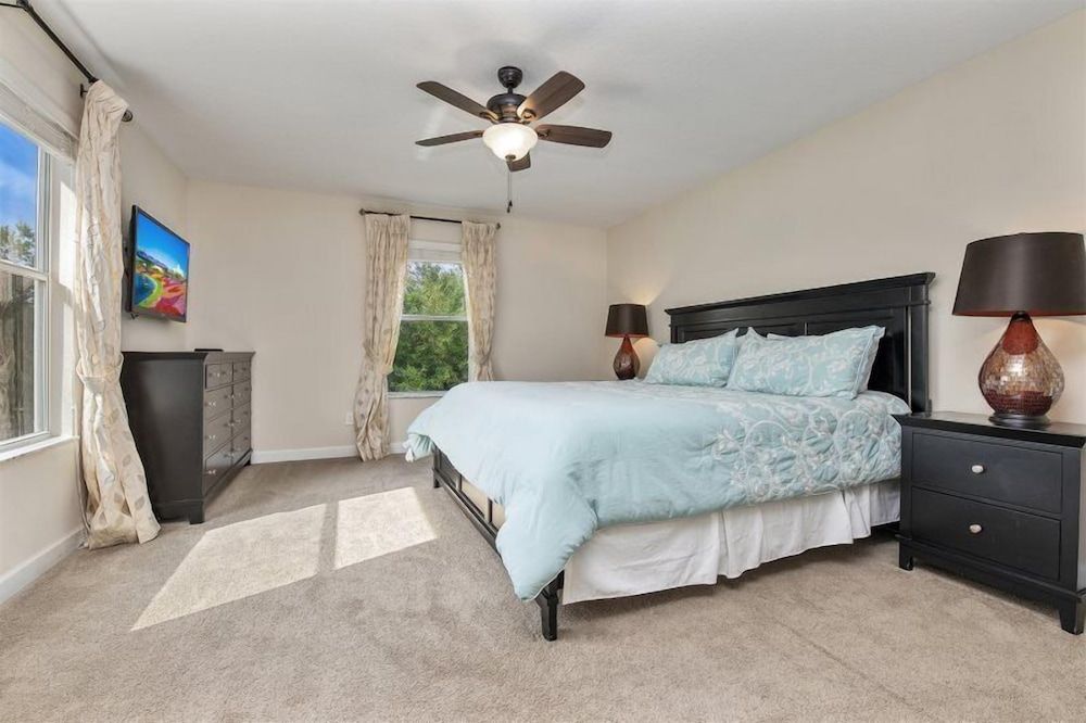 Contemporary 5 Bed 5 Bath Single Family With Upgrades Townhome, 5 Bedrooms, Non Smoking, Kitchen 15