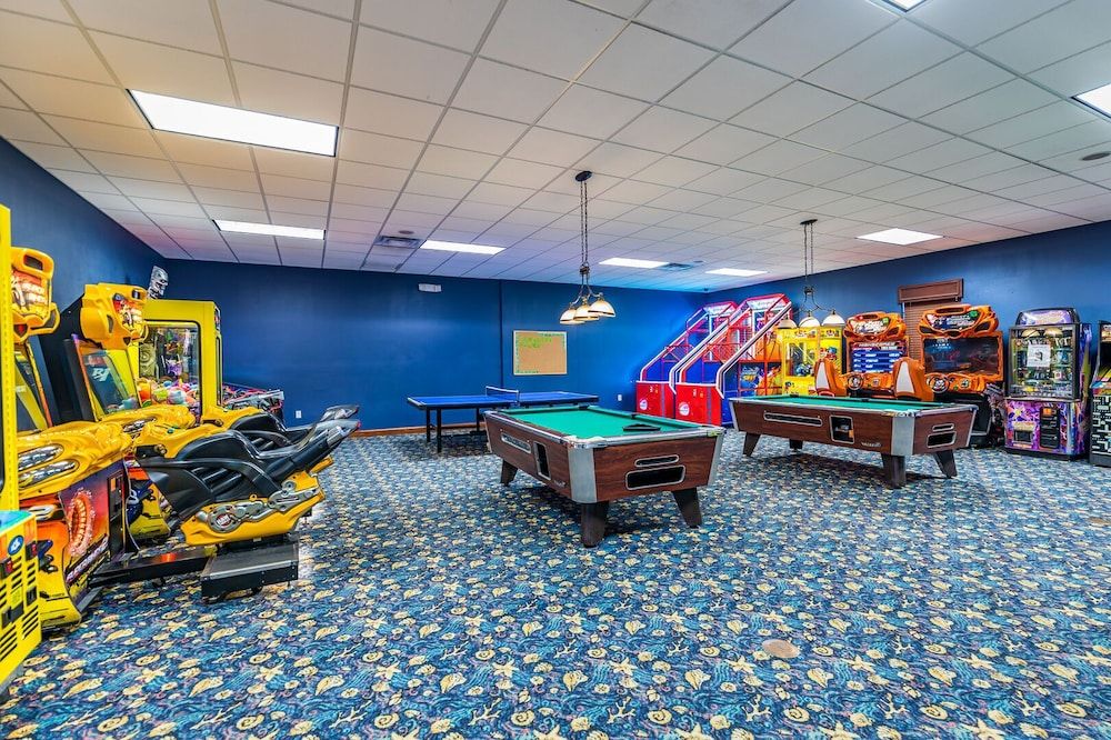 Contemporary 5 Bed 5 Bath Single Family With Upgrades Townhome, 5 Bedrooms, Non Smoking, Kitchen 20