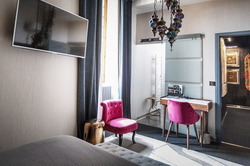 La Bellême Bleue Deluxe Room (Mata Hari) 7