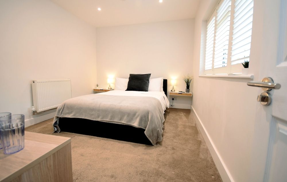 Apple Tree Place B&B Deluxe Double Room, Private Bathroom 3