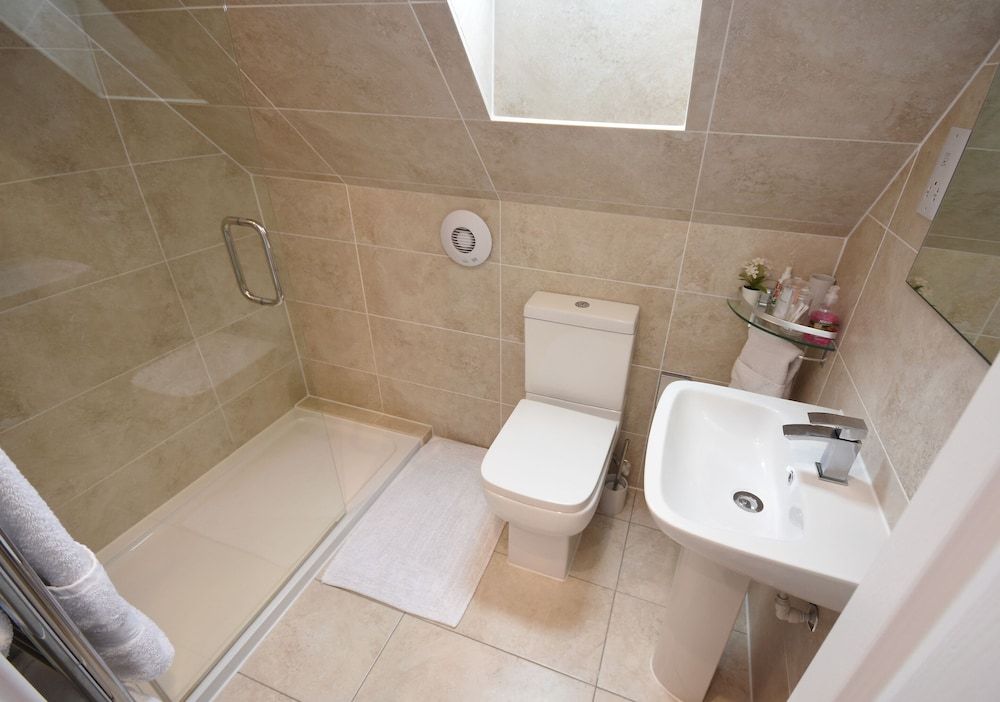 Apple Tree Place B&B Deluxe Double Room, Private Bathroom 21