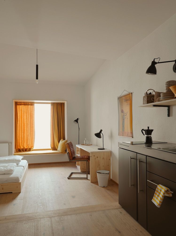 undefined Urban Inn 2