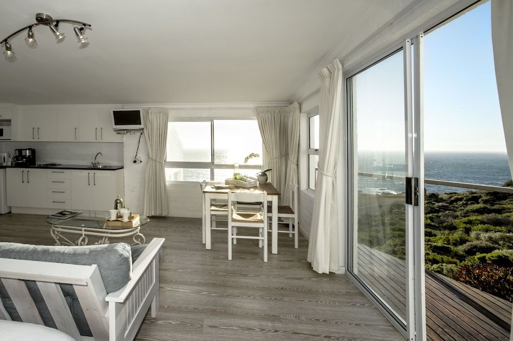 Rocklands Bed and Breakfast Studio (Dolphin) 4