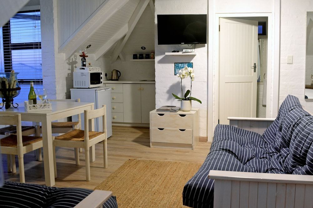 undefined Rocklands Bed and Breakfast 2