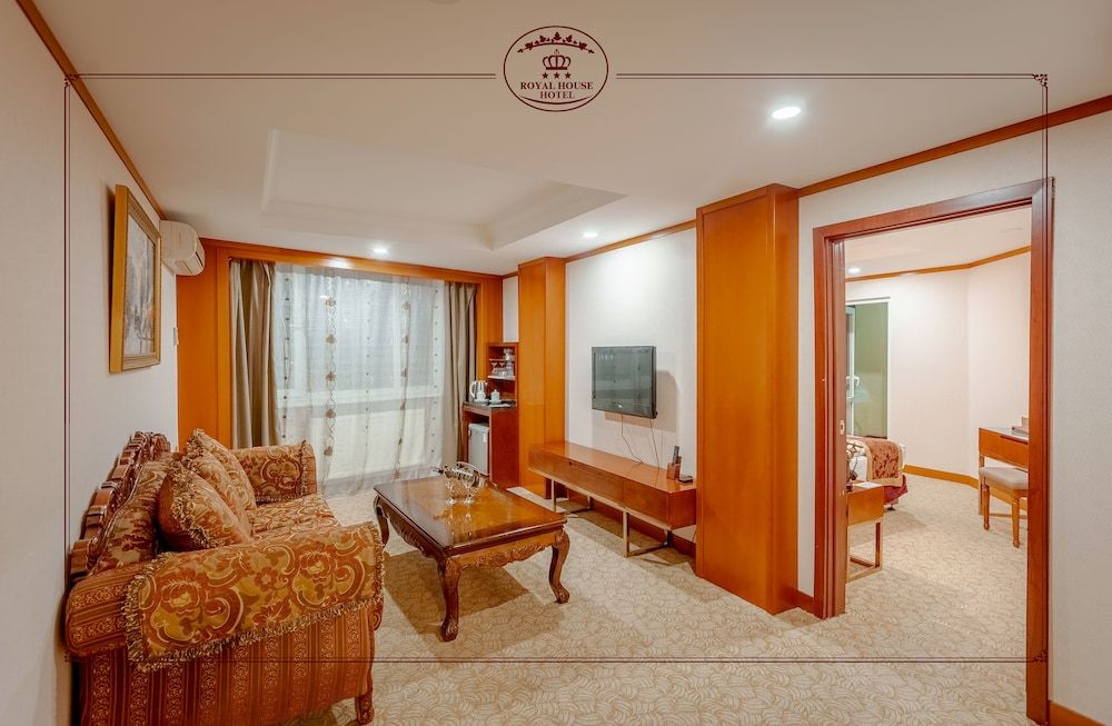 undefined Royal house hotel 4