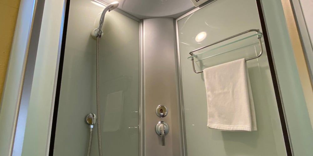 [Limited Number of Rooms] Standard Twin Room with Shower and Toilet, Non Smoking