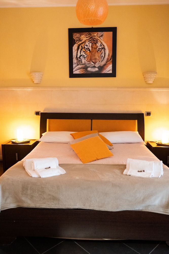 undefined Cardinal Inn 2