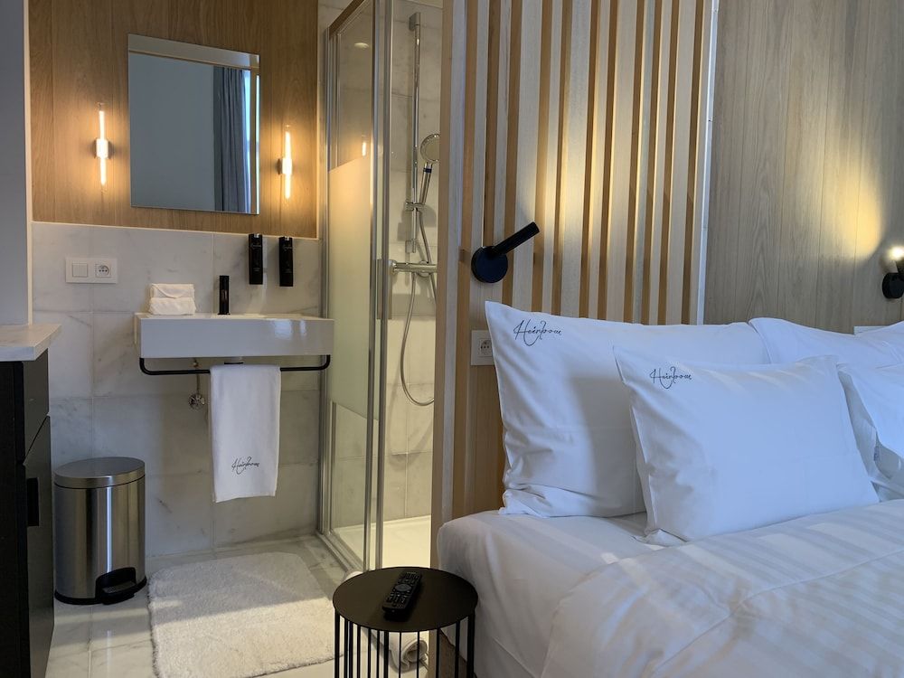 The Mansion Deluxe Room 6