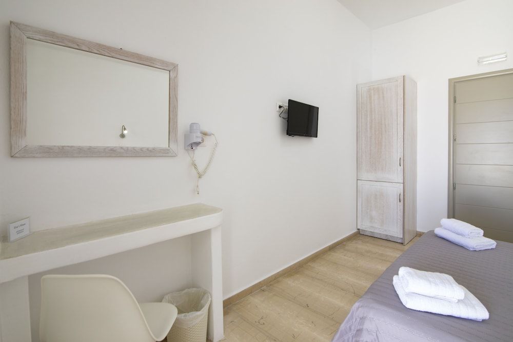 Eva's House Double Room, Non Smoking 38