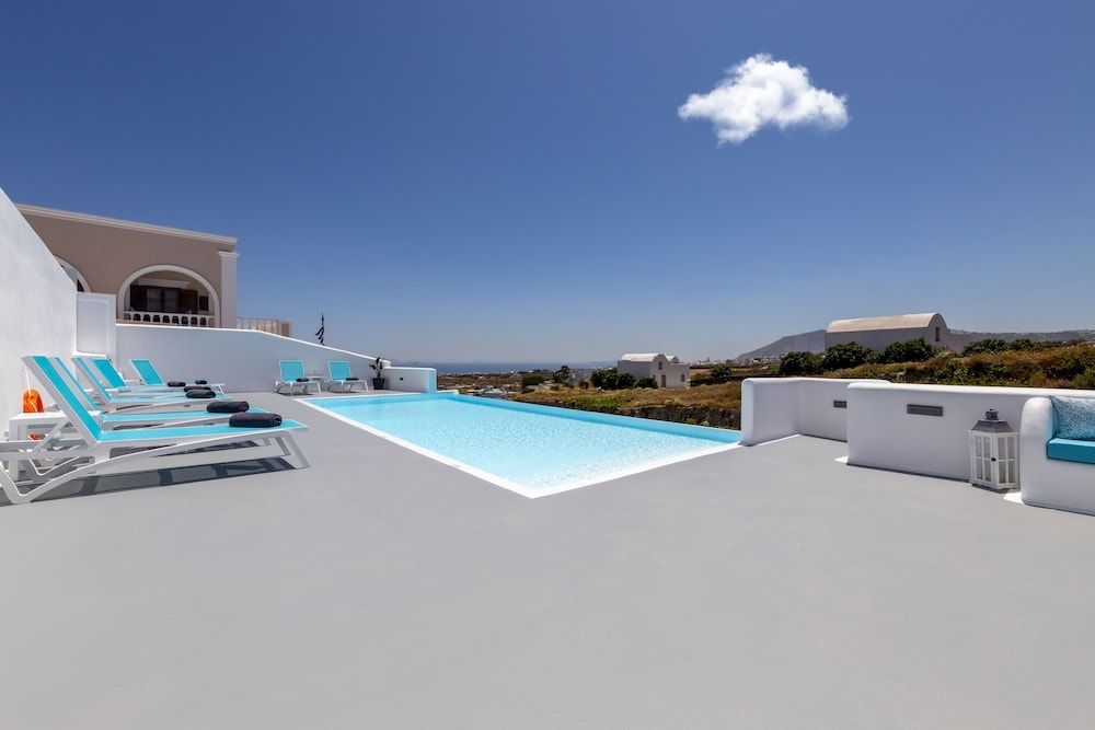 undefined Eva's House 9