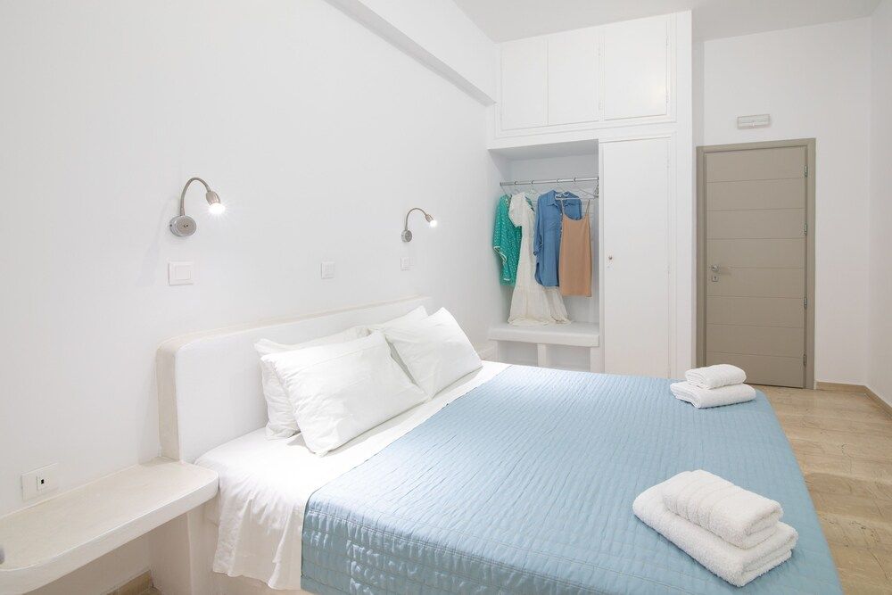 Eva's House Double Room, Non Smoking 18