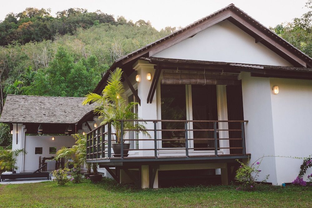 undefined Koyao Bay Pavilions 6