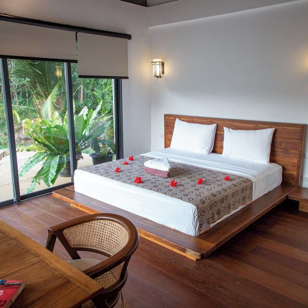 undefined Koyao Bay Pavilions 4