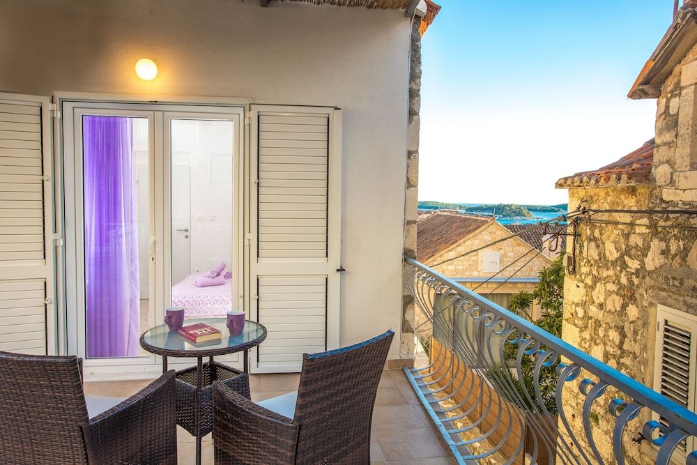 Apartments Nona Studio, Terrace, Partial Sea View 10