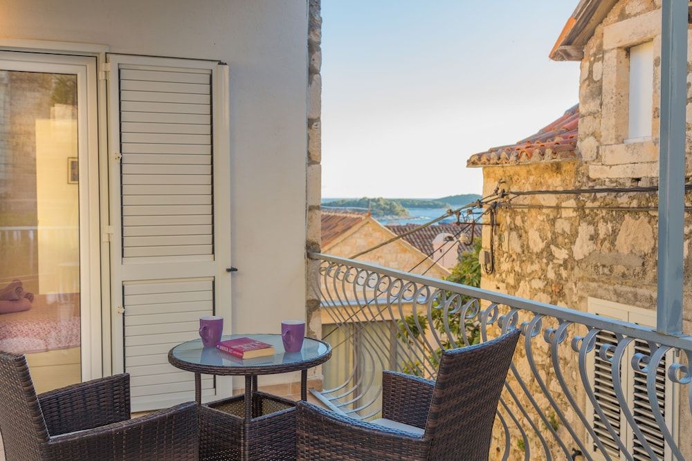 Apartments Nona Studio, Terrace, Partial Sea View 11