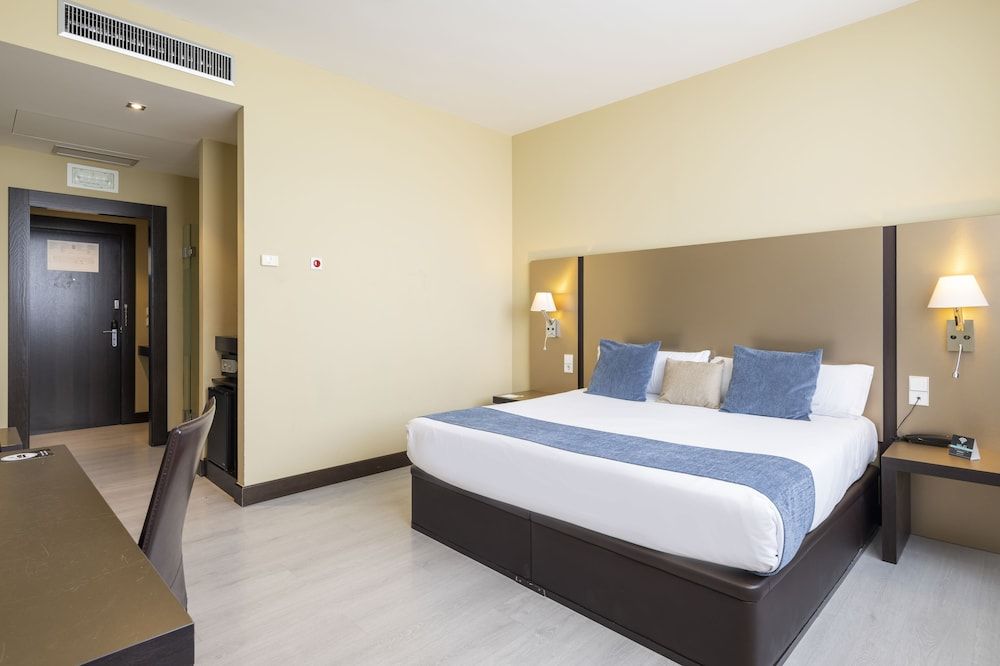 Hotel Route 42 Standard Double Room 4