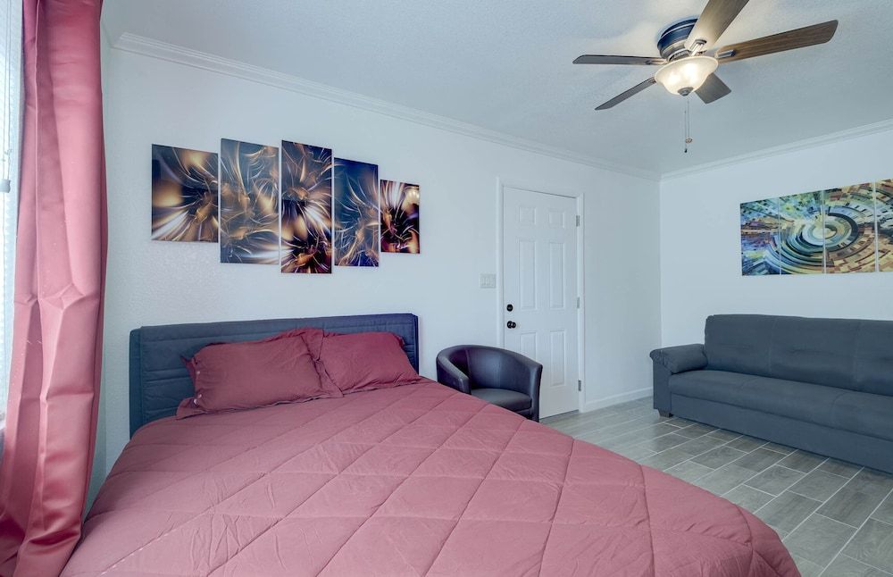 The Avenida Condominiums Grand Condo 2