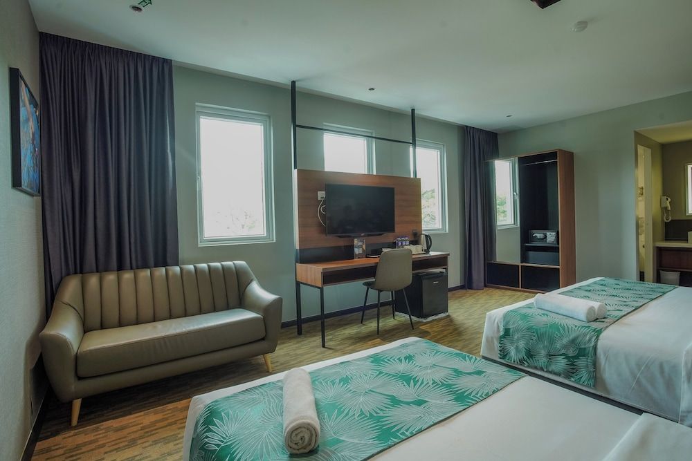 undefined NB HOTEL 7