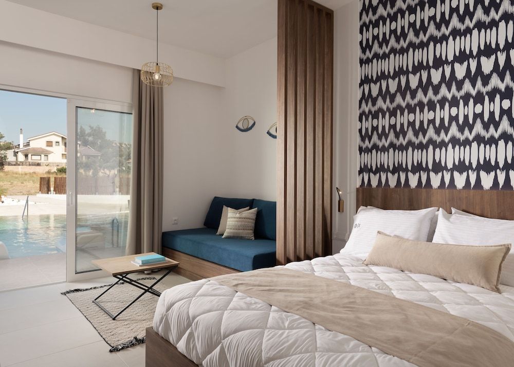 Superior Suite, Pool Access, Pool View