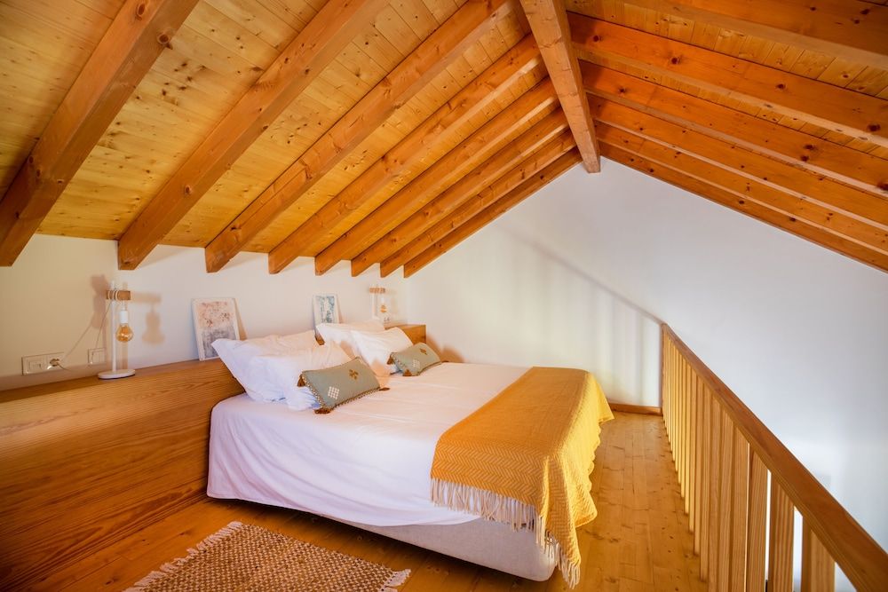 Monte da Bemposta, Superior Studio