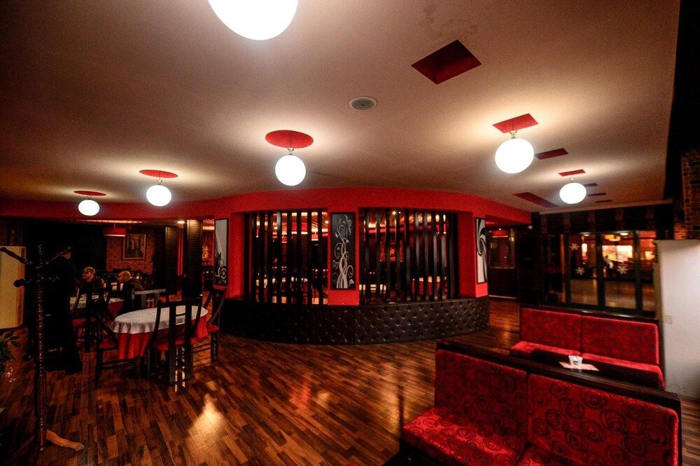 undefined Hotel Argenti 9