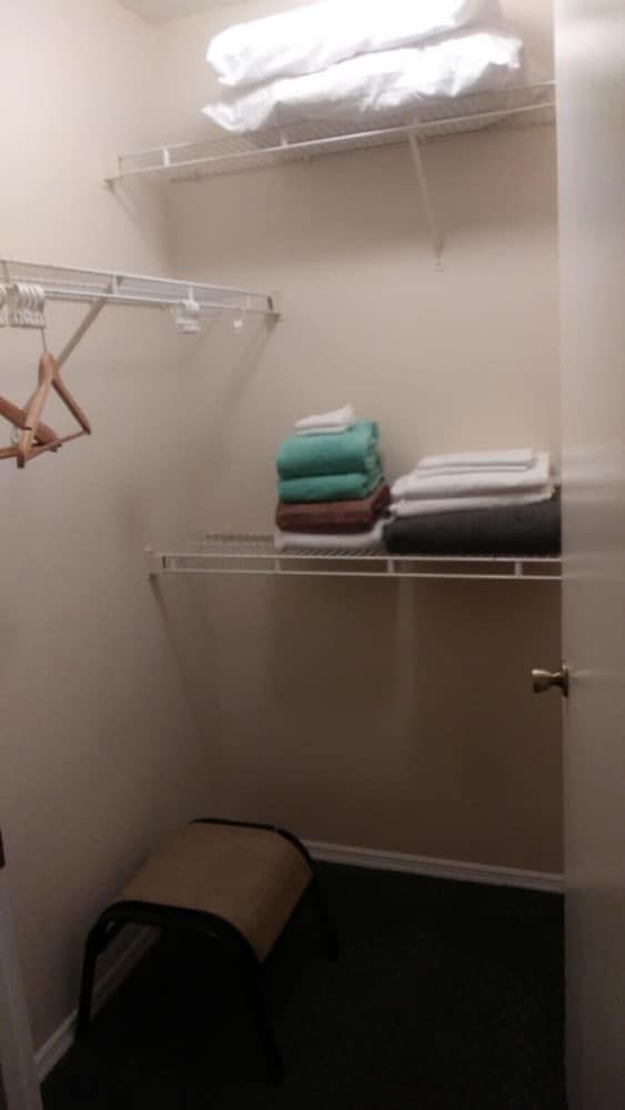 The Tropical Oaks Villa - Near Disney Grand Villa, 1 Bedroom, Garden View 7