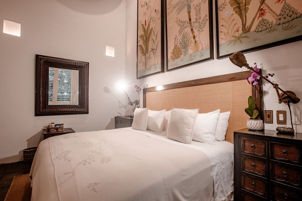 Classic Room, 1 King Bed