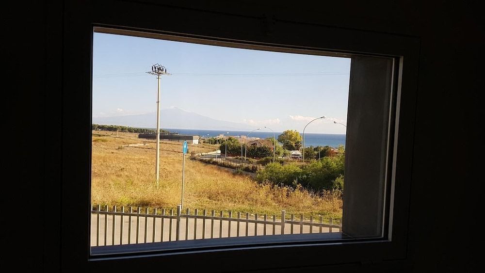 B&Brucoli Double Room 3