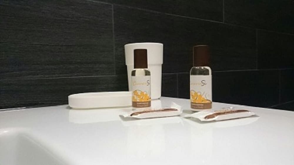 B&Brucoli Double Room 5