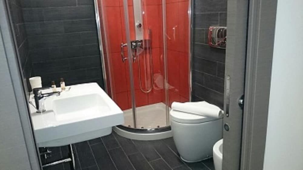 B&Brucoli Double Room 4