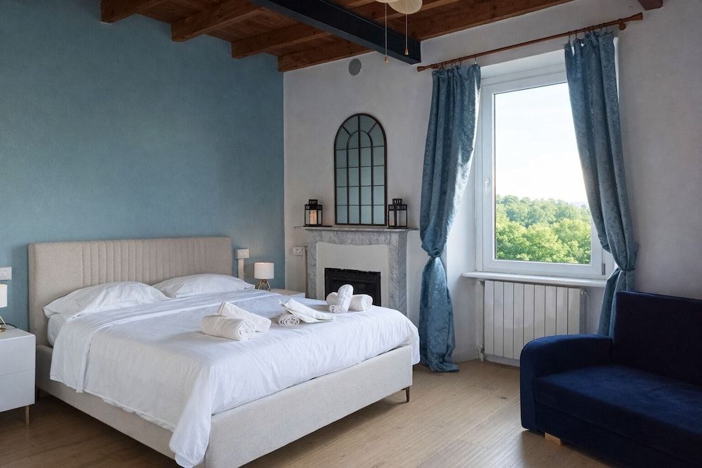 Essentia Guest House Junior Suite, Lake View 3