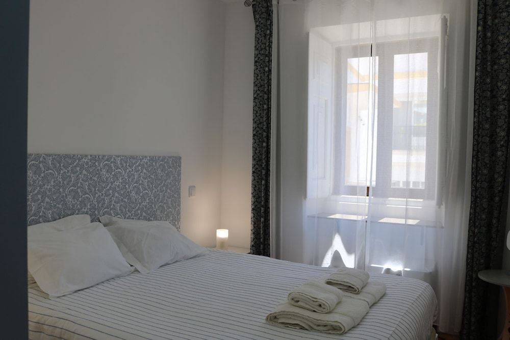 Casa Malpique Superior Double Room, 1 Queen Bed, Private Bathroom, Pool View 4