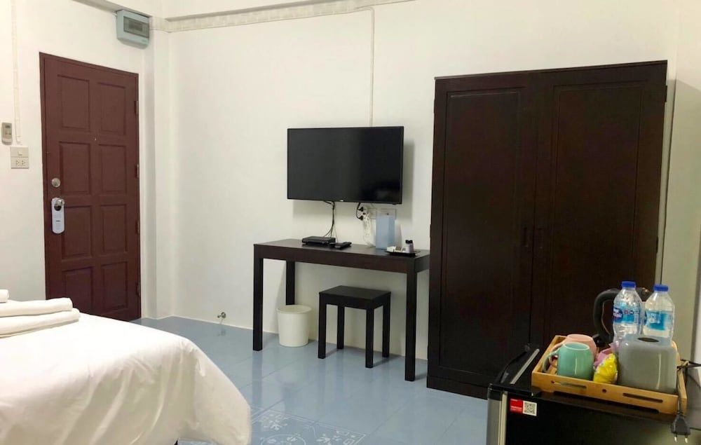 Oblique Apartment Standard Double Room 5