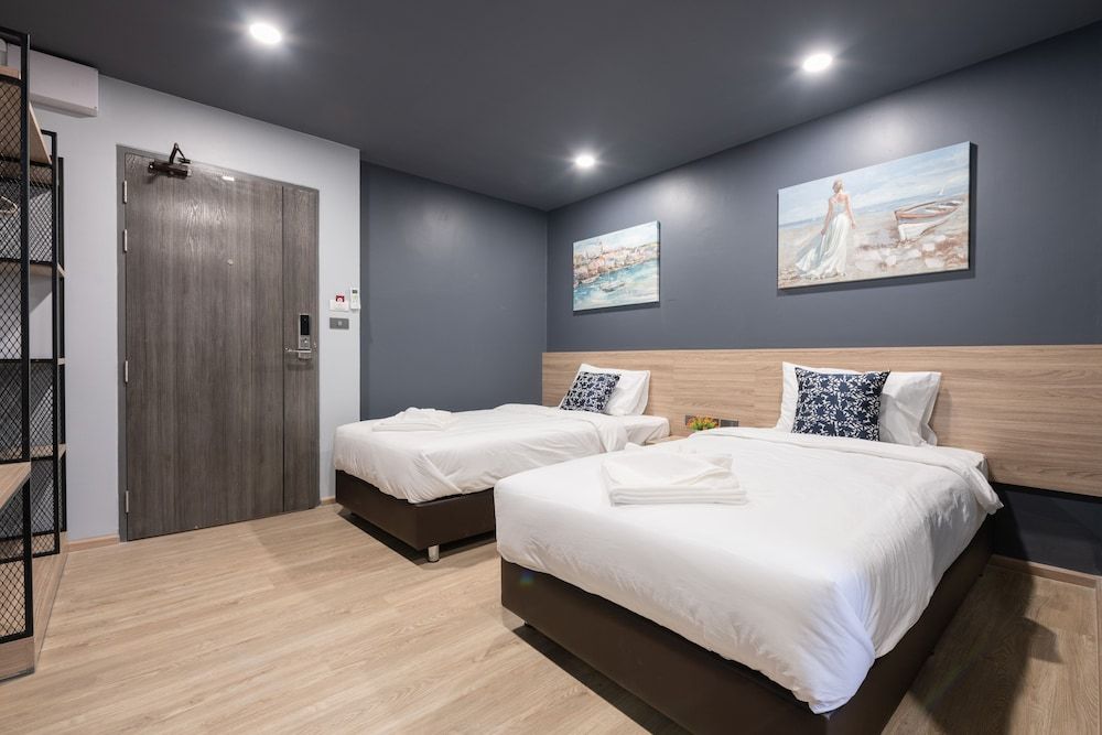 Oblique Apartment Superior Twin Room 2