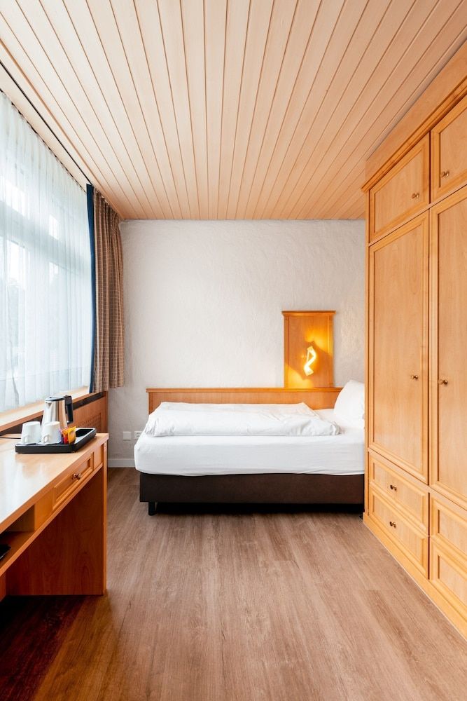 Comfort Single Room