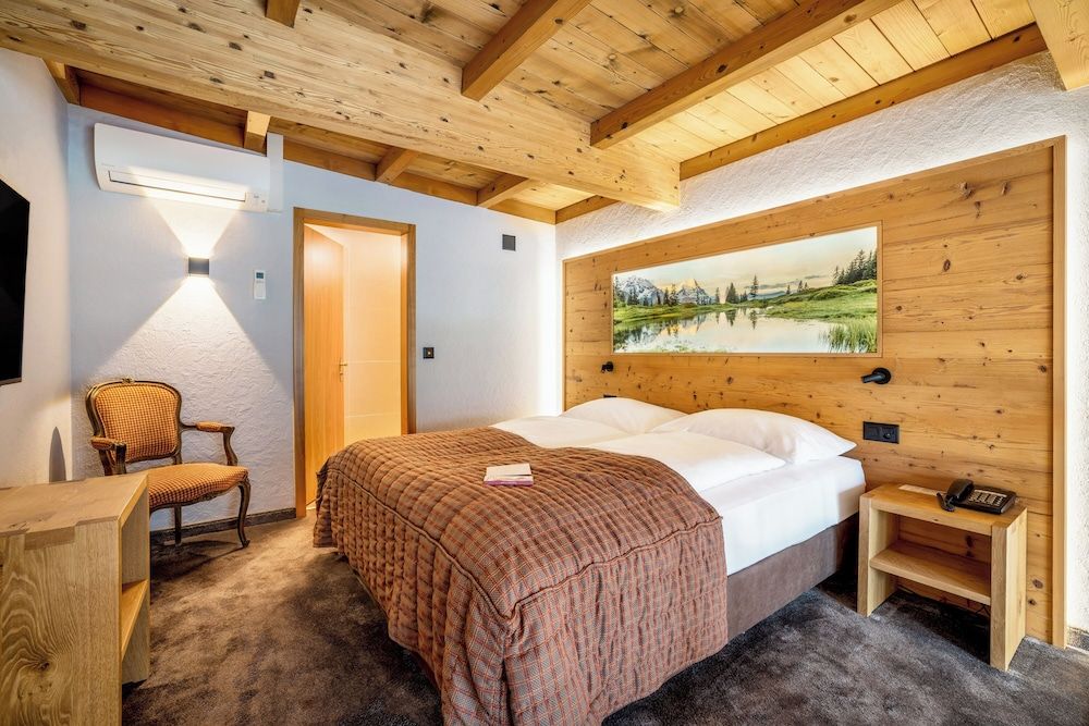 Panoramic Suite, Balcony (Eigerview)