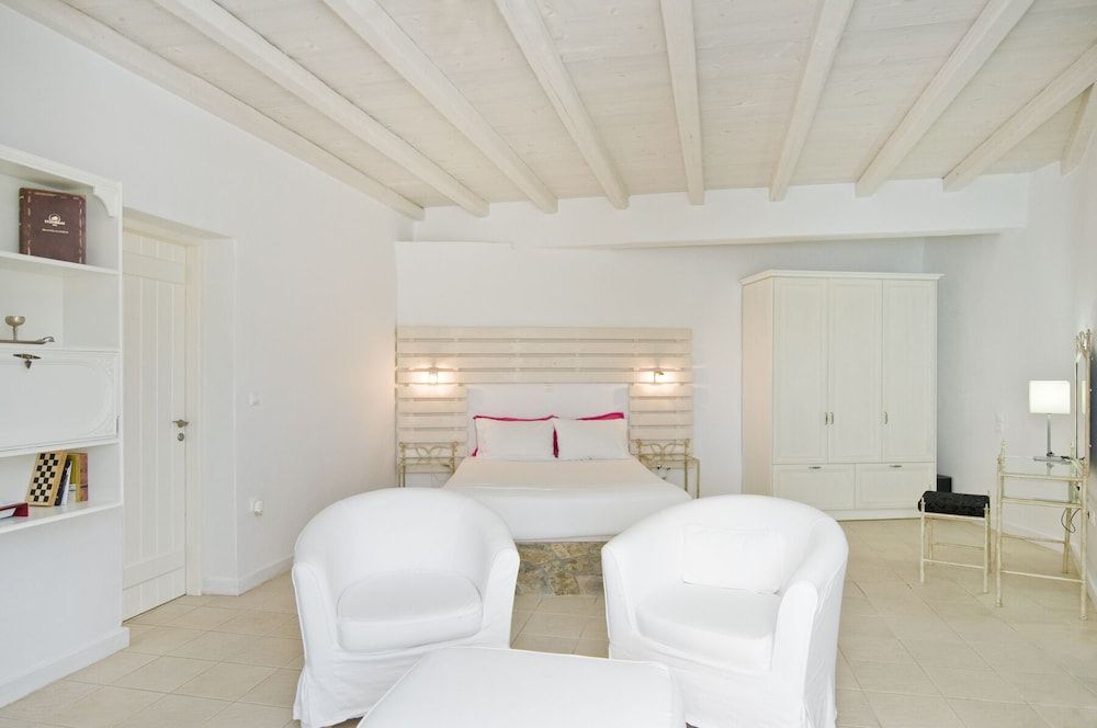 Deluxe Studio Suite
