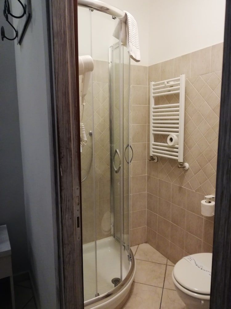 Guest House Relais Indipendenza. Double or Twin Room, Non Smoking (Room 3) 4