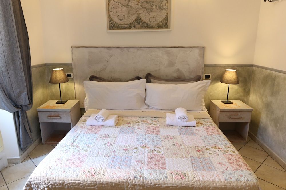 Guest House Relais Indipendenza. Double or Twin Room, Non Smoking (Room 3) 2