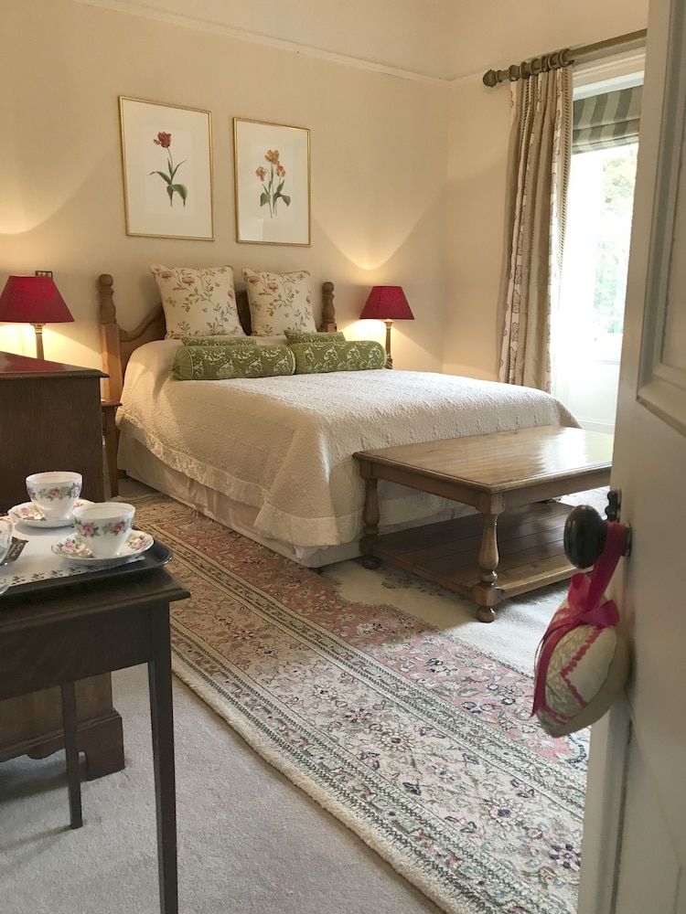 Cleatham Hall King Room (Trent)