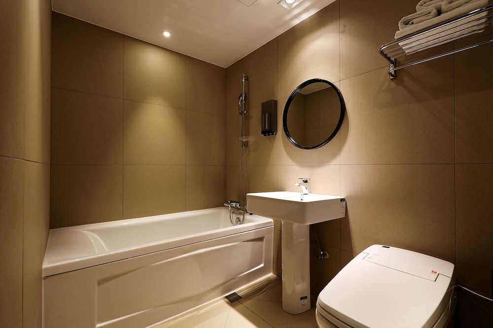 Cielo Hotel Standard Room 12