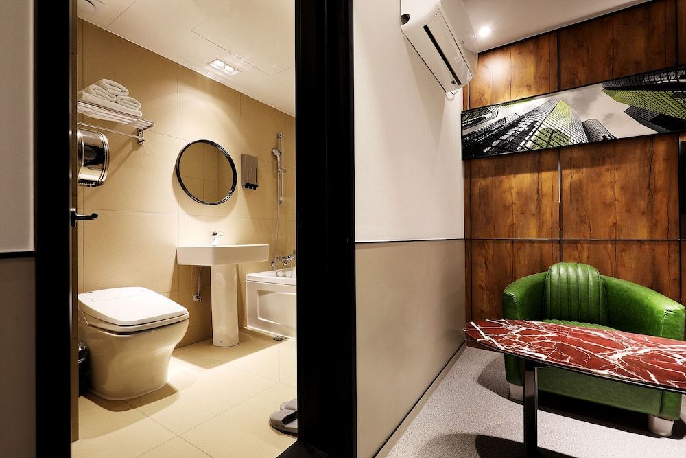 Cielo Hotel Standard Room 13