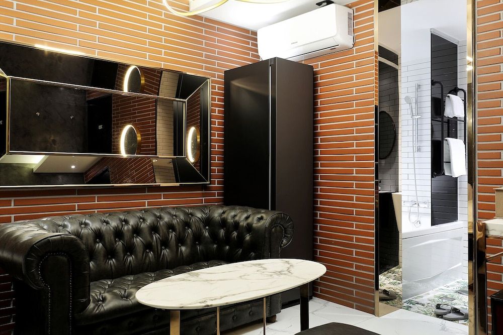 Cielo Hotel VIP Room 19