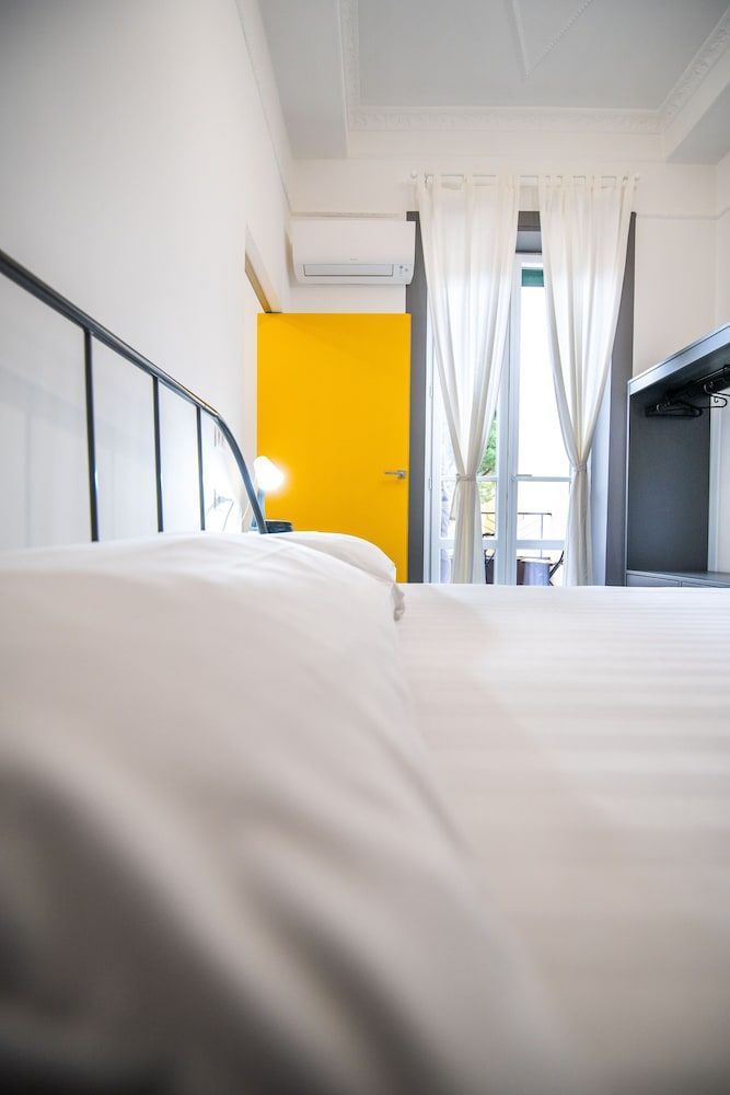 undefined Salerno 1950 10