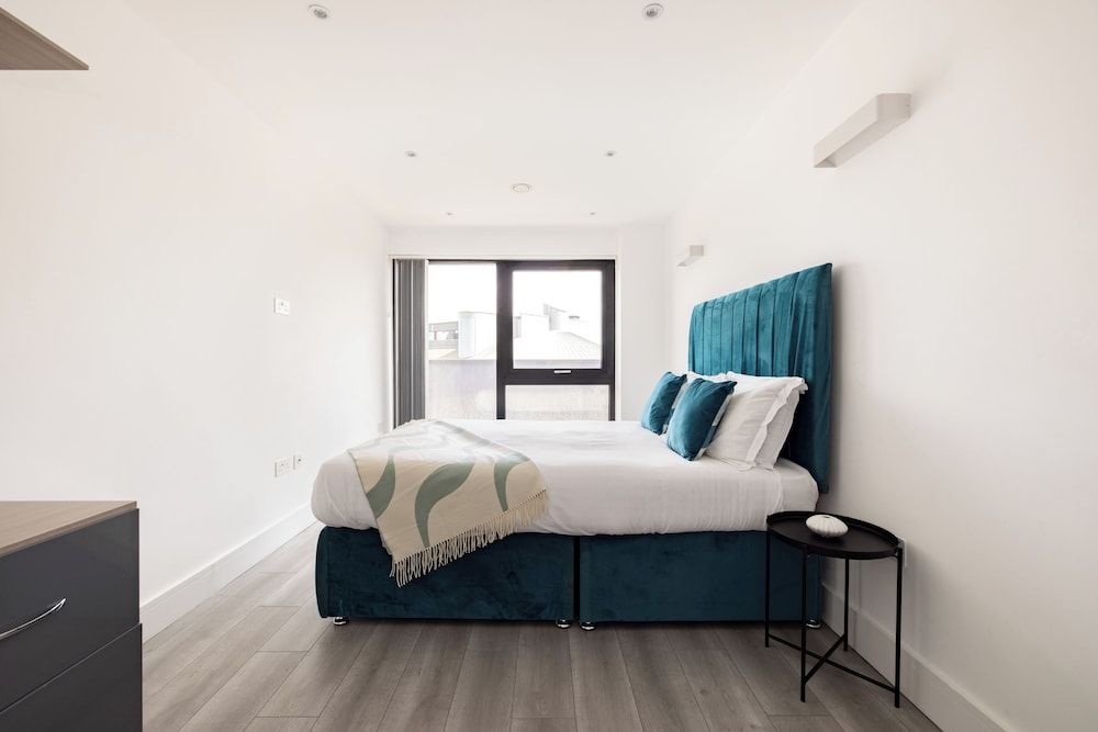 Superior Two Bedroom Apartment - Balcony