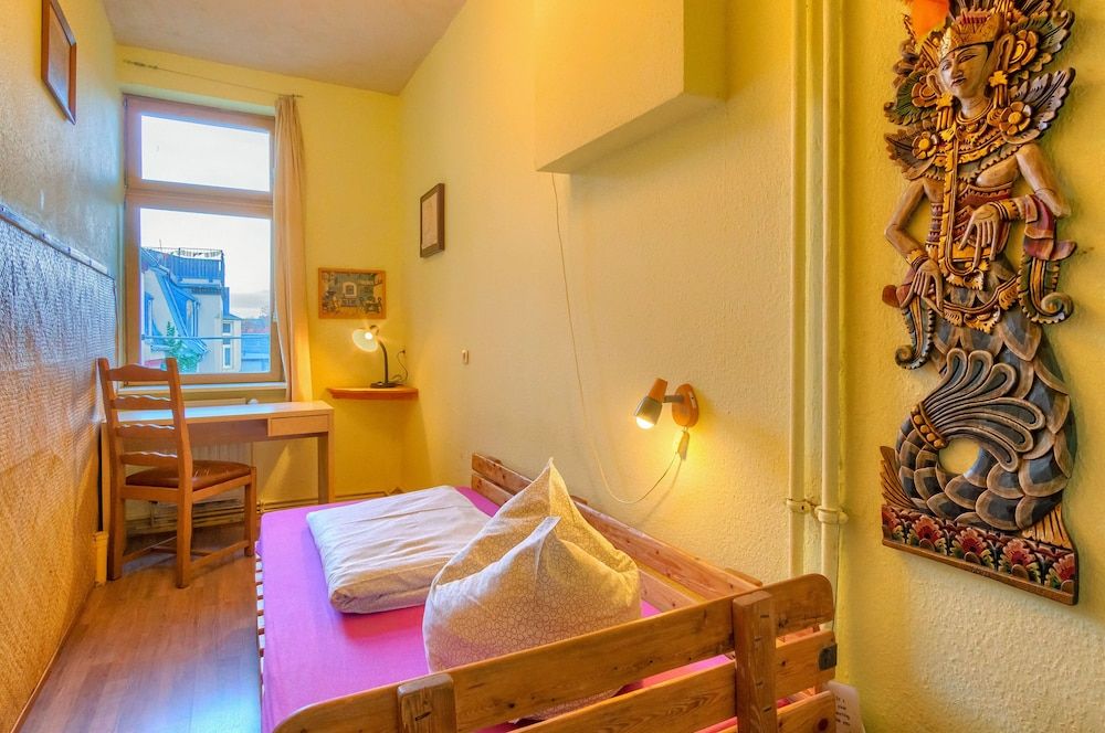 undefined Lollis Homestay - Hostel 4